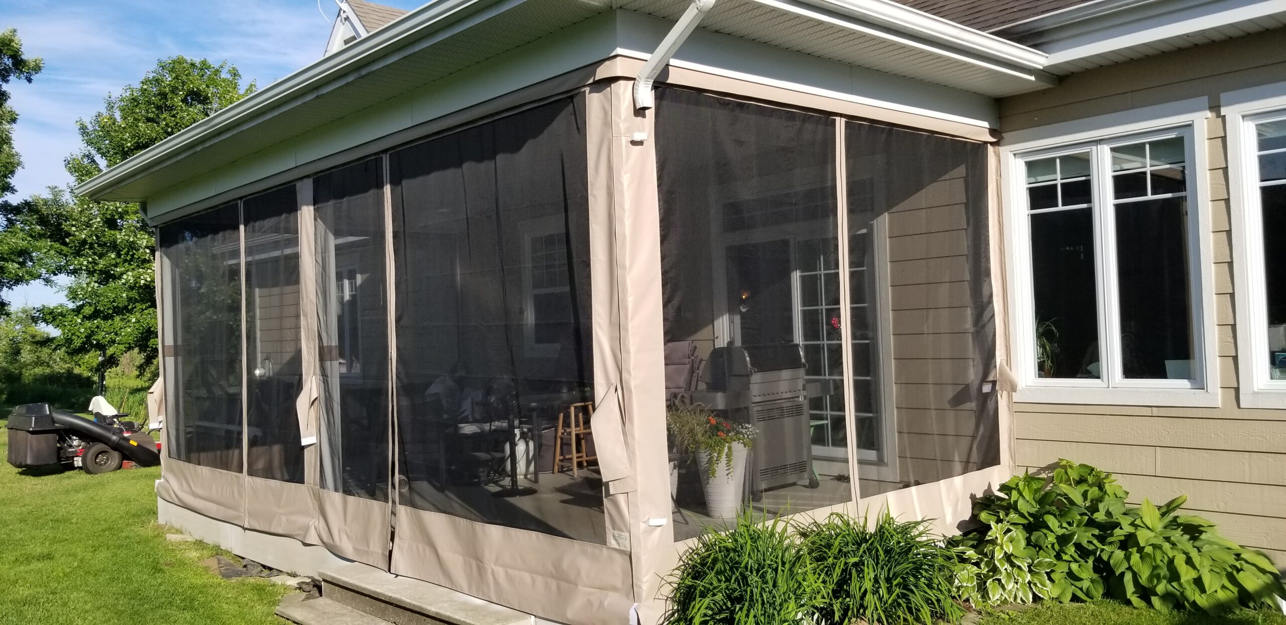 Moustiquaire sur mesure extérieur